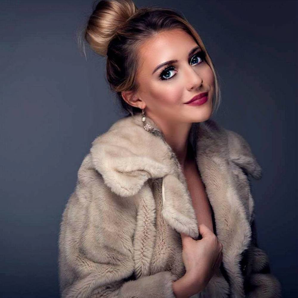 Meet your Posher, Kinga